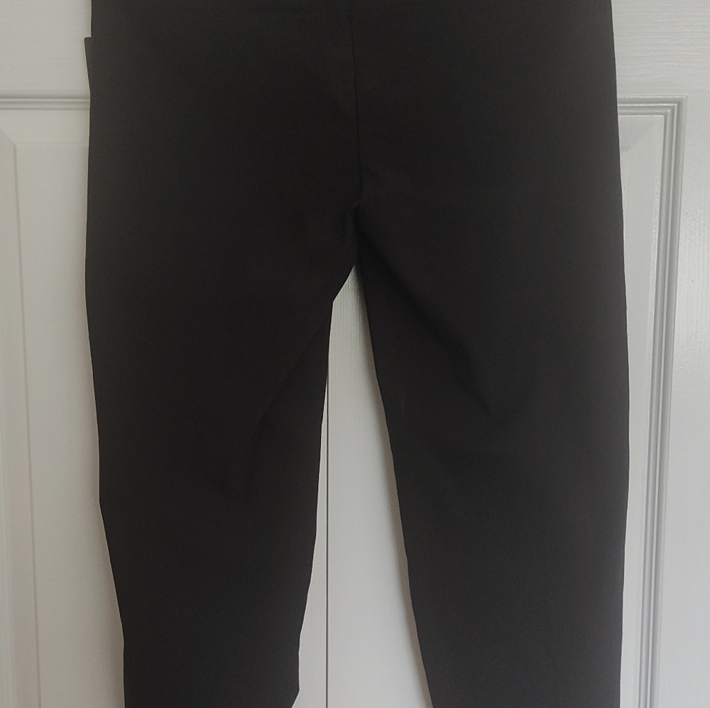 NWT Zac and Rachel size 8 BLACK